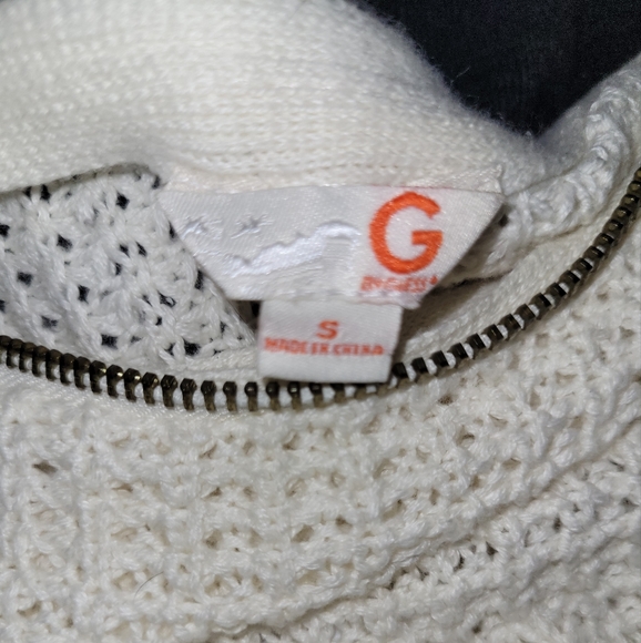 G by Guess womens cream zip neck sweater long-sleeved size S - Picture 5 of 7